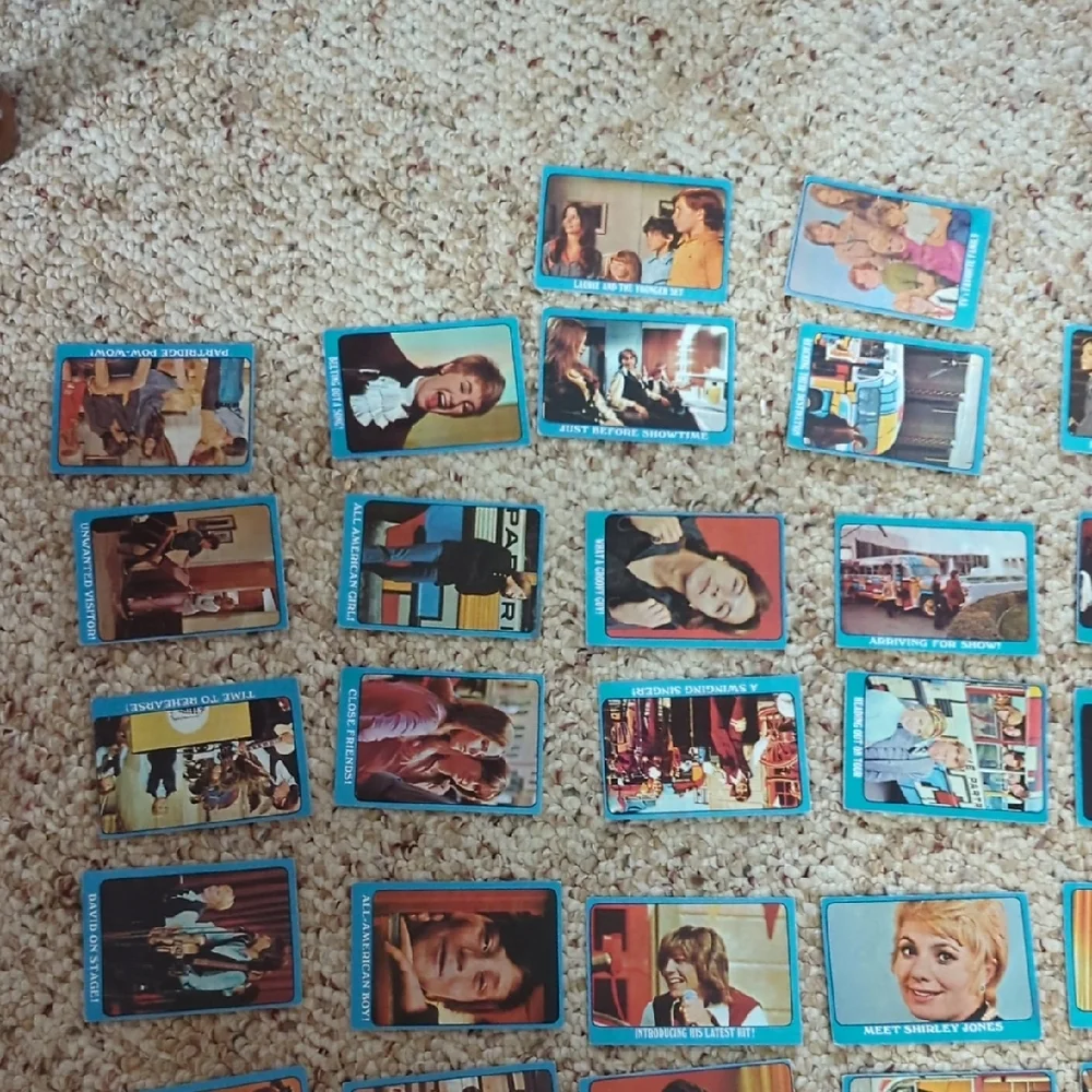 1971 Topps The Partridge Family Blue Framed Trading Cards Lot of 45 Missing 10 - Picture 6 of 16